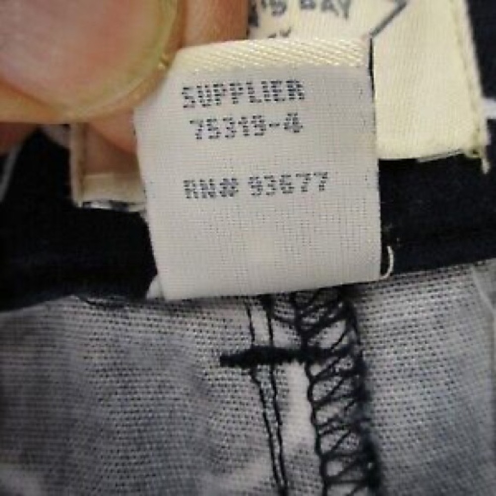 St. John's Bay Women’s 6 Cotton Chino Crop Pants Black White Geometric Mid-Rise - Picture 8 of 13